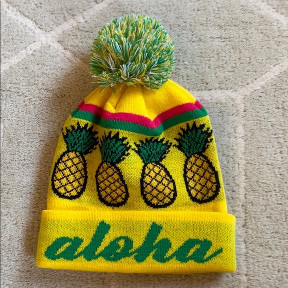 ChoKoLids Accessories - ChoKoLids Aloha Pineapple Pom Beanie